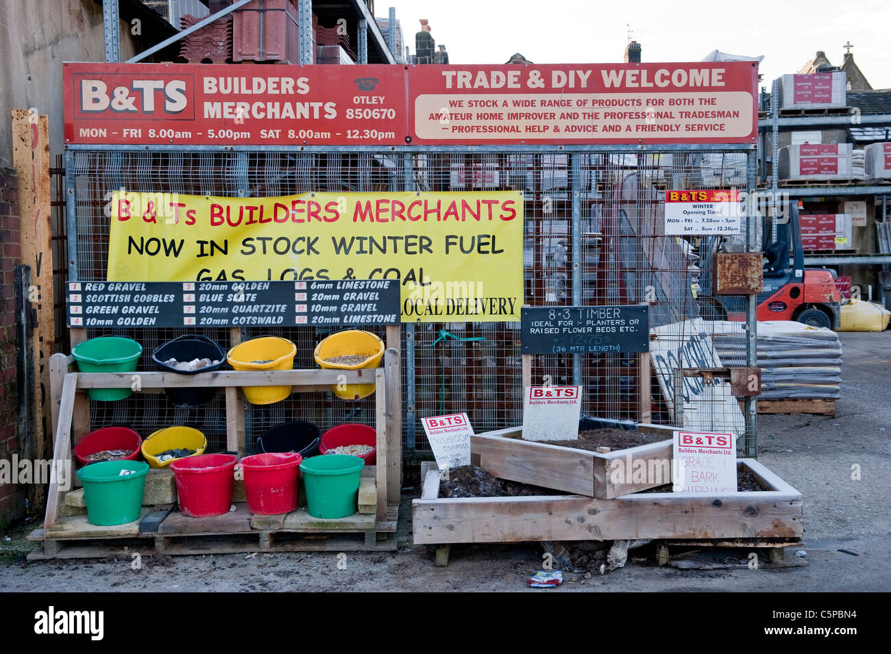 Stock market building materials uk hires stock photography and images