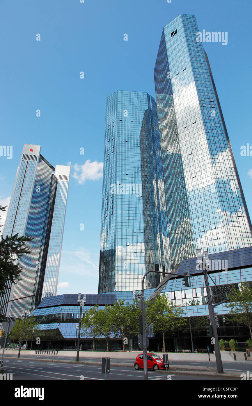 Deutsche Bank and Sparkasse Headquarters in Frankfurt (Main); German Bank  twin towers in Frankfurt; Editorial use only! Stock Photo - Alamy