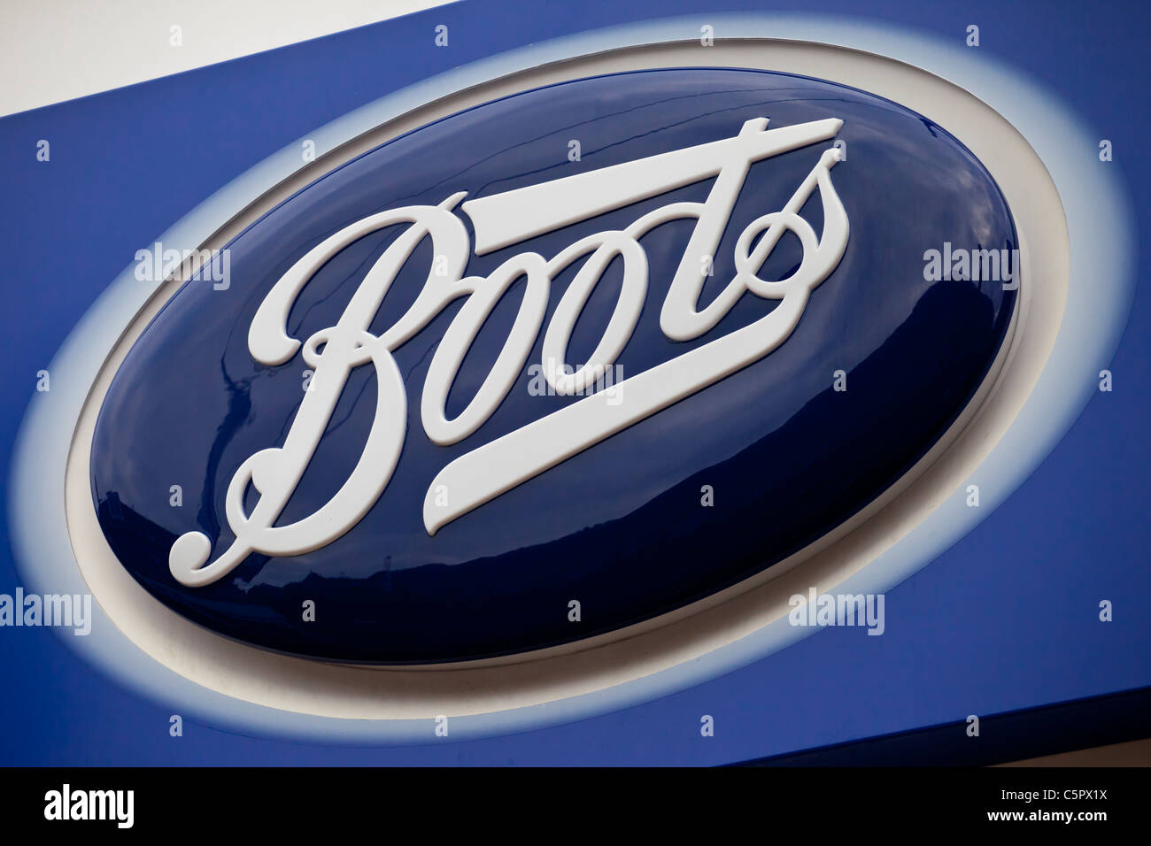 Boots shop logo hi res stock photography and images Alamy