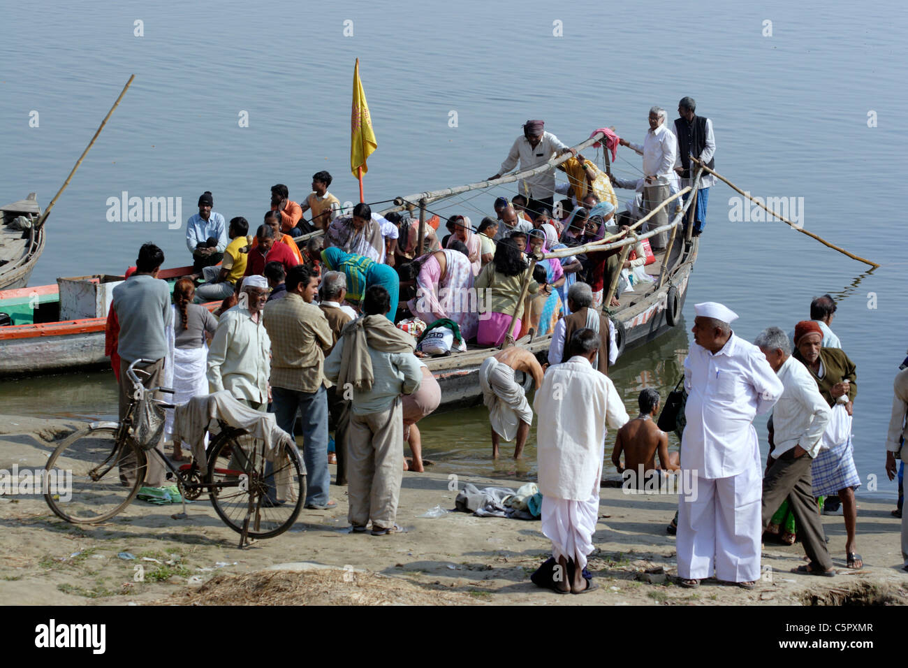 Varanasi (Benares, Benaras, Banaras), Hindu holy city on Ganges (Ganga), state Uttar Pradesh, India Stock Photo