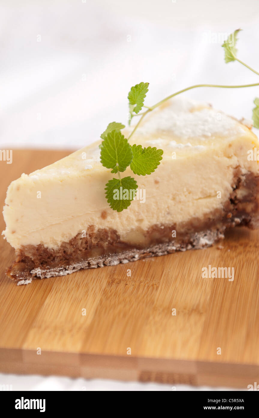 Traditional homemade creamy cheese cake Stock Photo Alamy