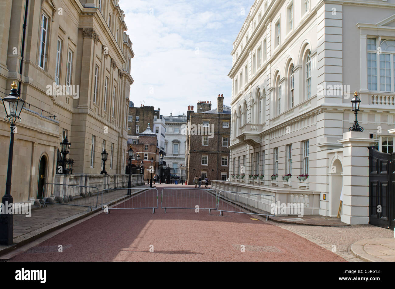 Drive between Clarence House and Lancaster House The Mall Westminster London Uk Stock Photo