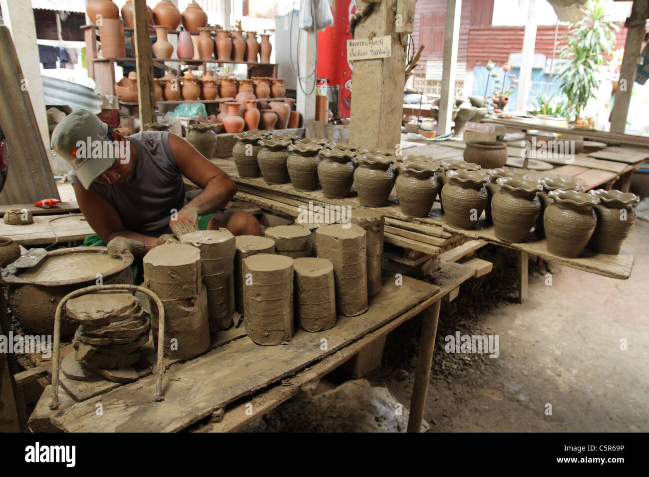 Making of pottery at Koh Kret , Thailand Stock Photo Alamy