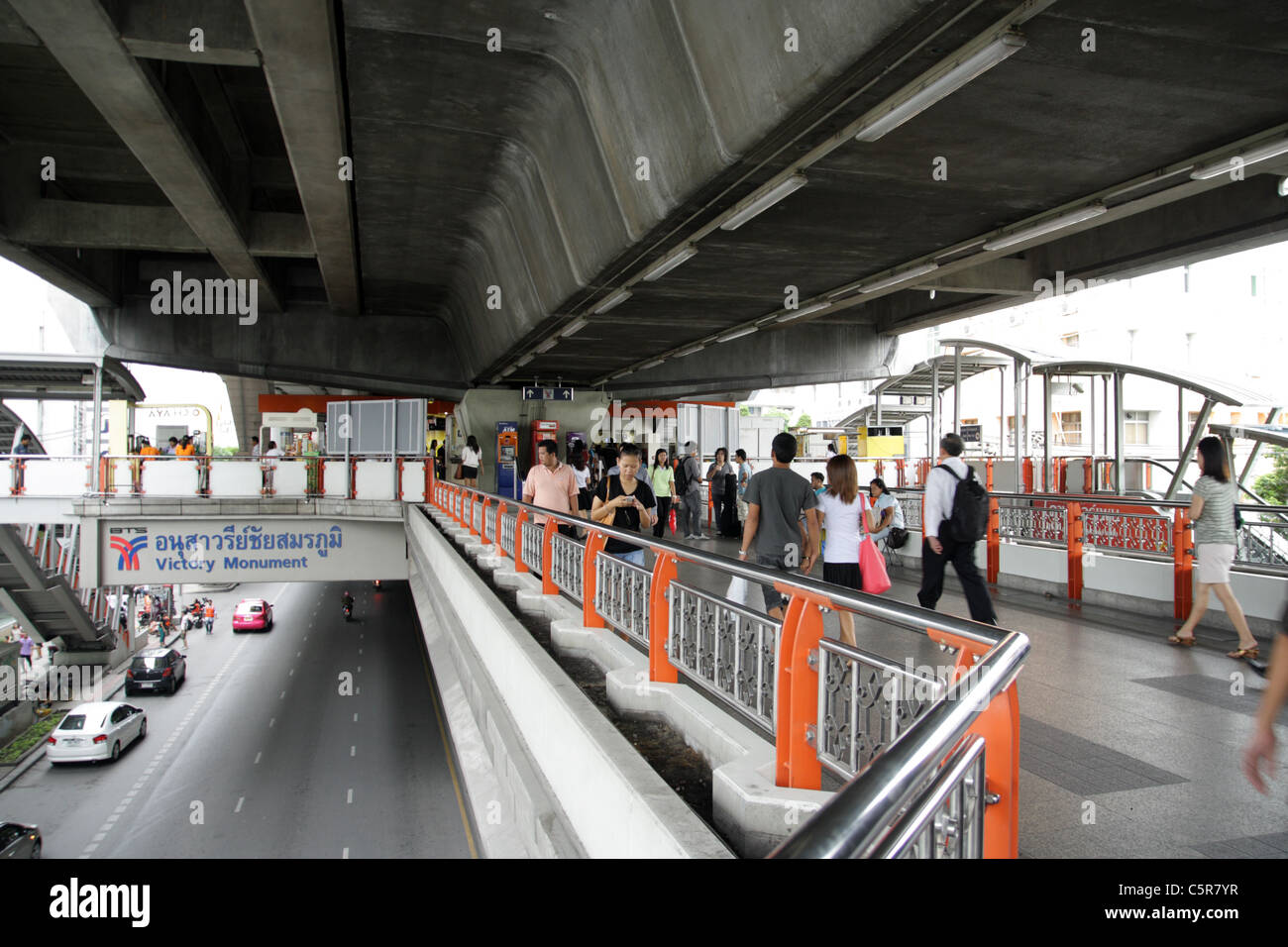 Bts Skywalk Under Bts Railway Bangkok Stock Photo Alamy Bts Skywalk Under Bts Railway Bangkok Stock Photo Alamy