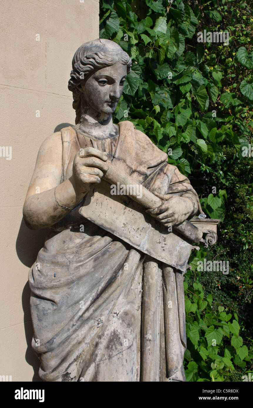 Statue in Lancaster House garden Stock Photo