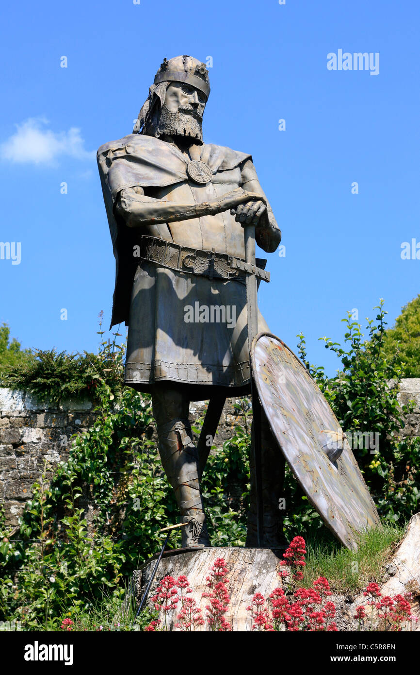 King arthur statue hires stock photography and images Alamy