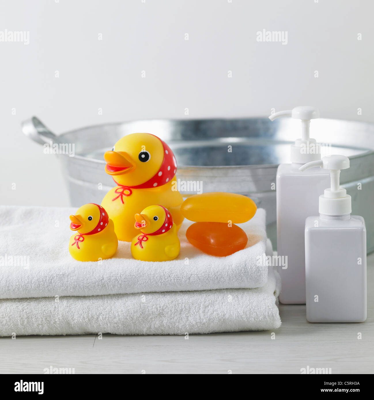 Baby's bath supplies Stock Photo Alamy
