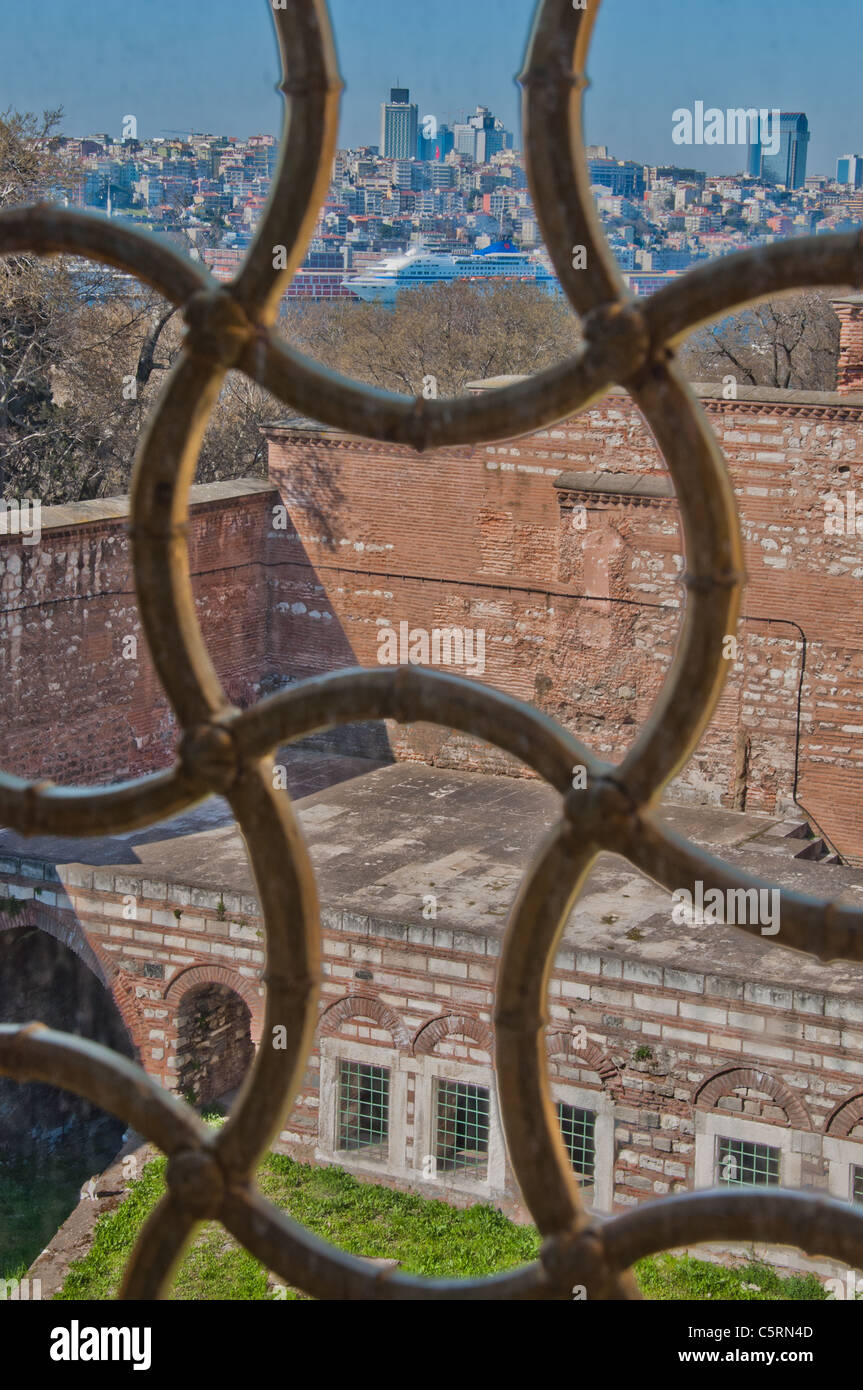 Window bars looking at modern Istanbul from the harem, Topkapi Palace, Istanbul, Turkey Stock Photo