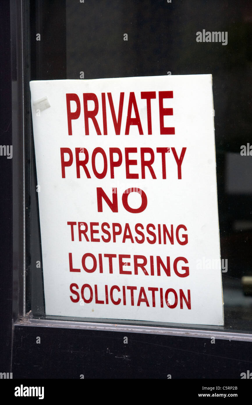Private property no trespassing loitering solicitation sign in Nashville Tennessee USA Stock Photo