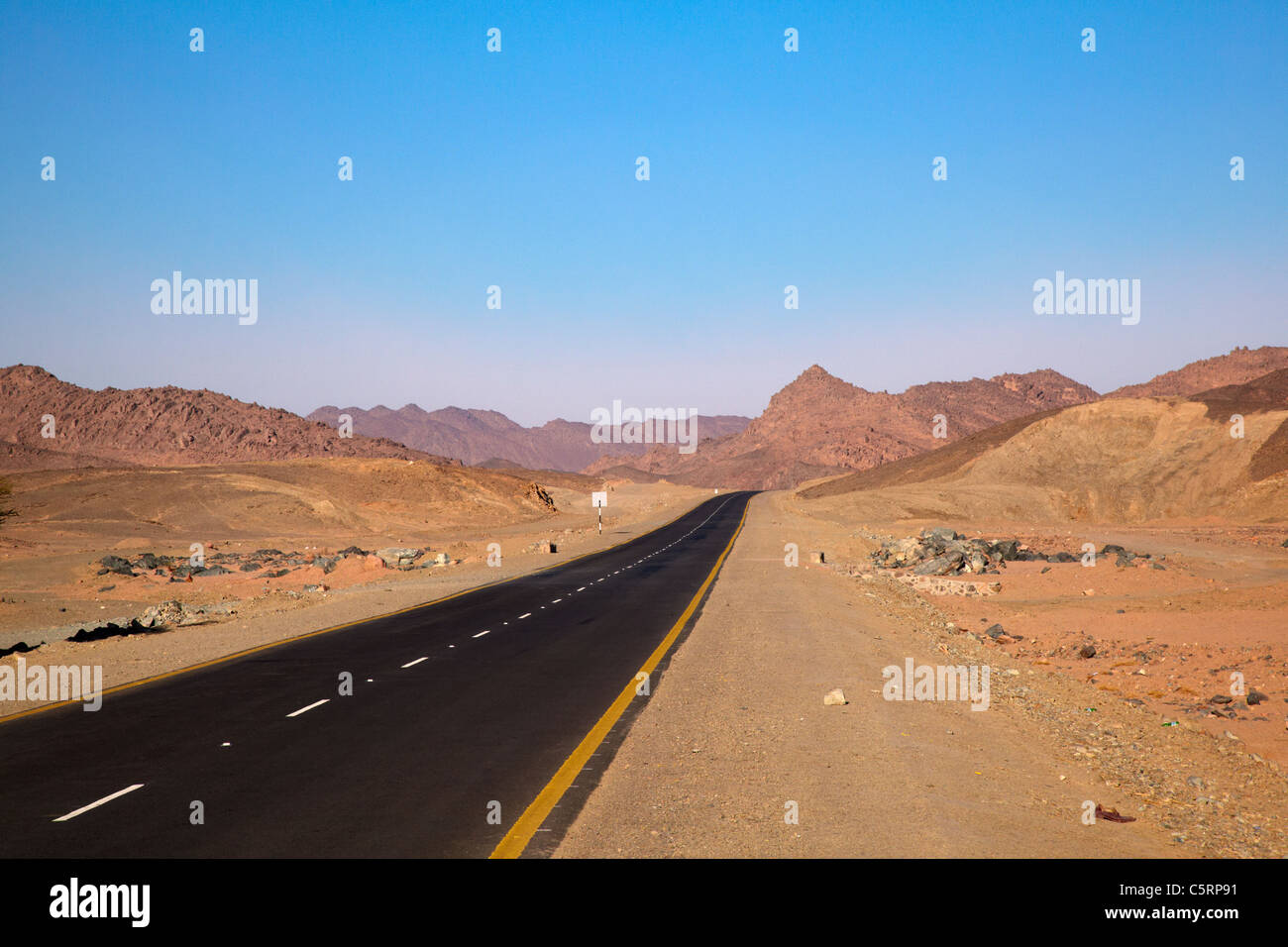 Route 1, Batn-El-Hajar Mountains, Northern Sudan, Africa Stock Photo