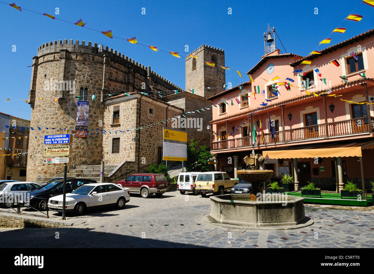 Europe, Spain, Extremadura, Sierra de Gredos, Jarandilla de la Vera, View of Plaza Mayor at city square Stock Photo