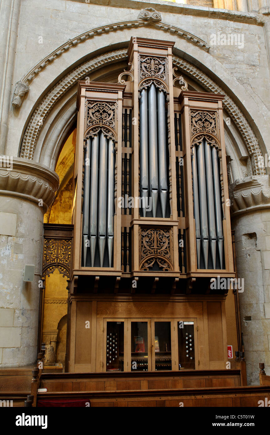 The organ, Malmesbury Abbey, Wiltshire, England, UK Stock Photo - Alamy