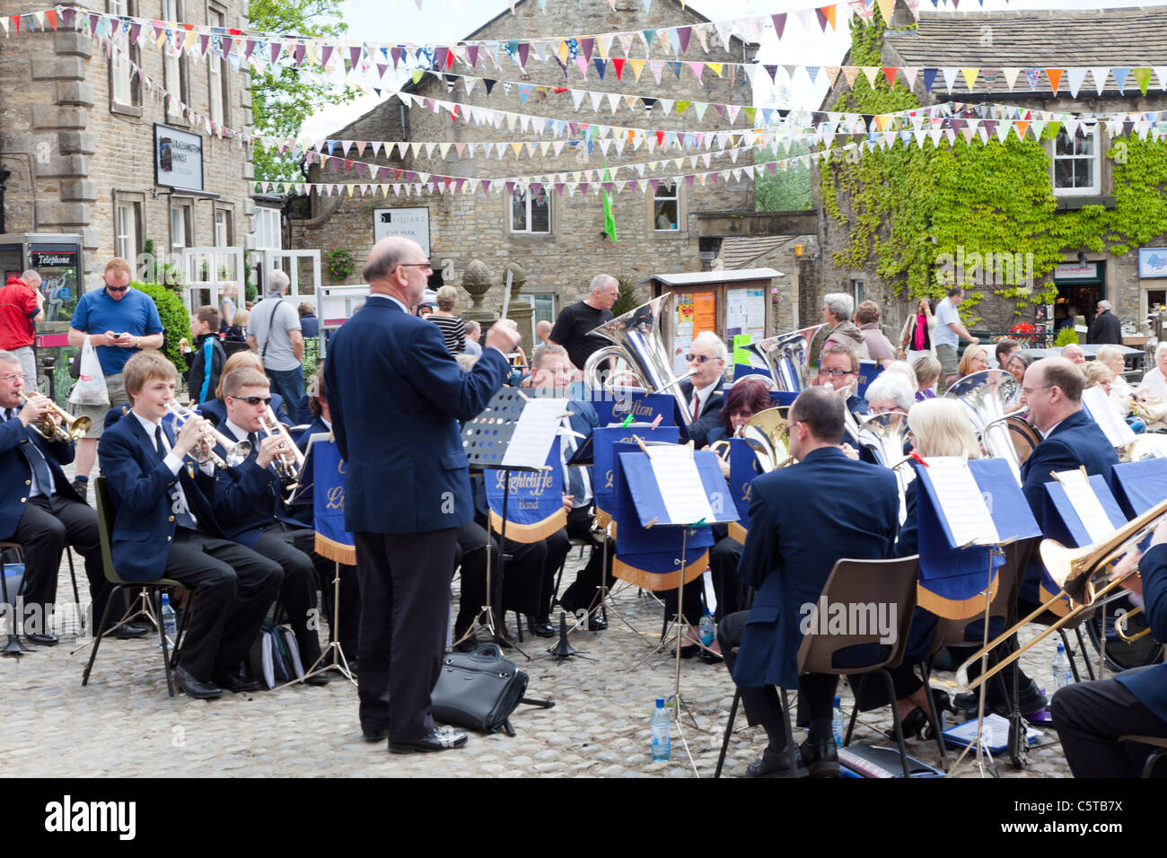 North yorkshire brass band hi-res stock photography and images - Alamy