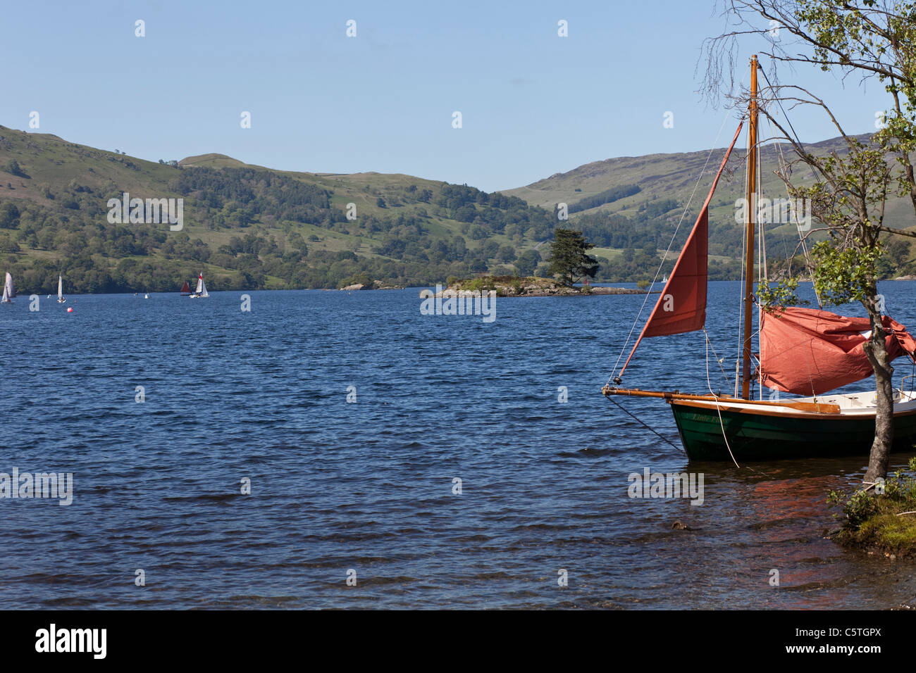 Sailing Dinghy on Ullswater in the Lake District Stock Photo Alamy