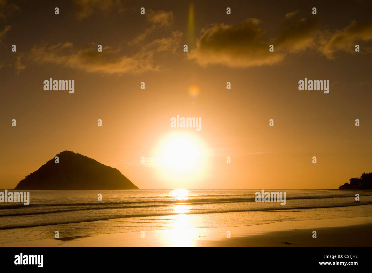 New Zealand, East Cape, Anaura Bay, Beach at sunrise Stock Photo