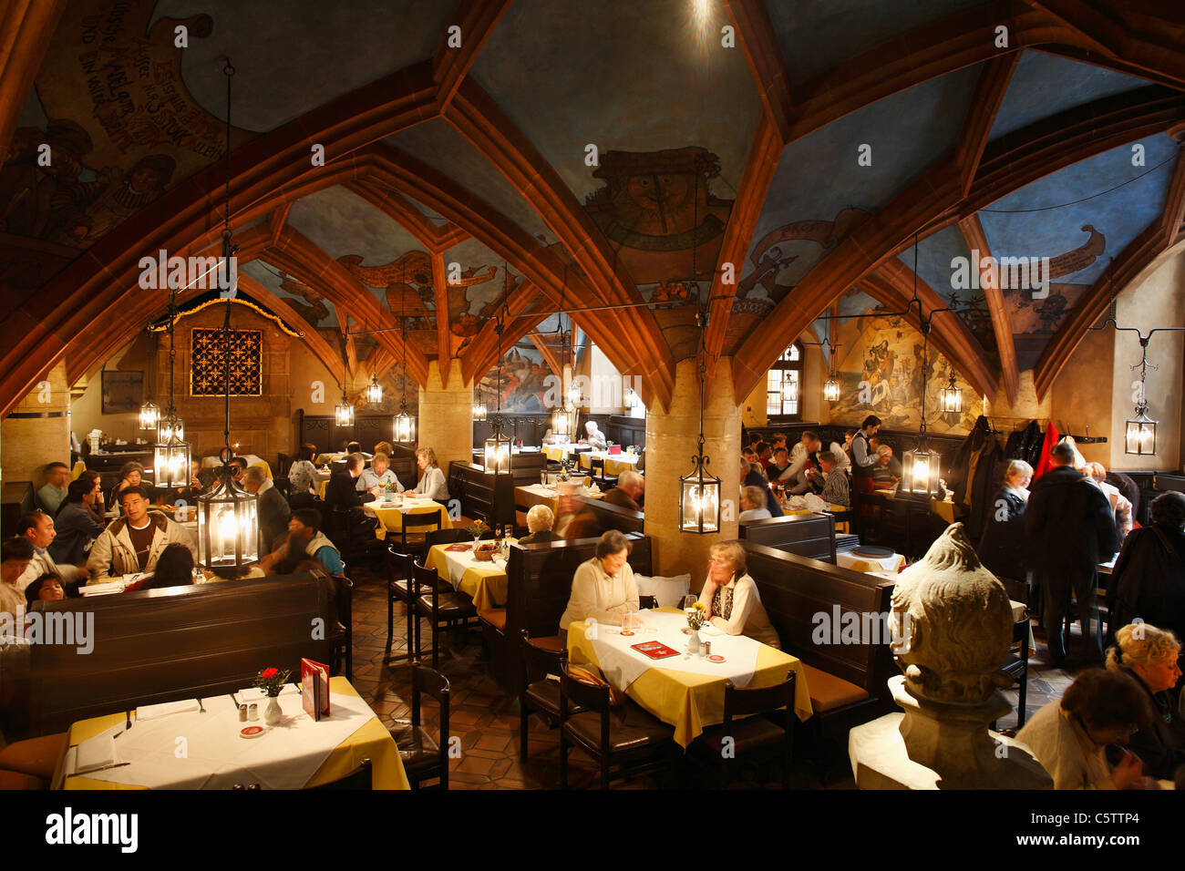 Germany, Bavaria, Munich, People in ratskeller restaurant Stock Photo -  Alamy
