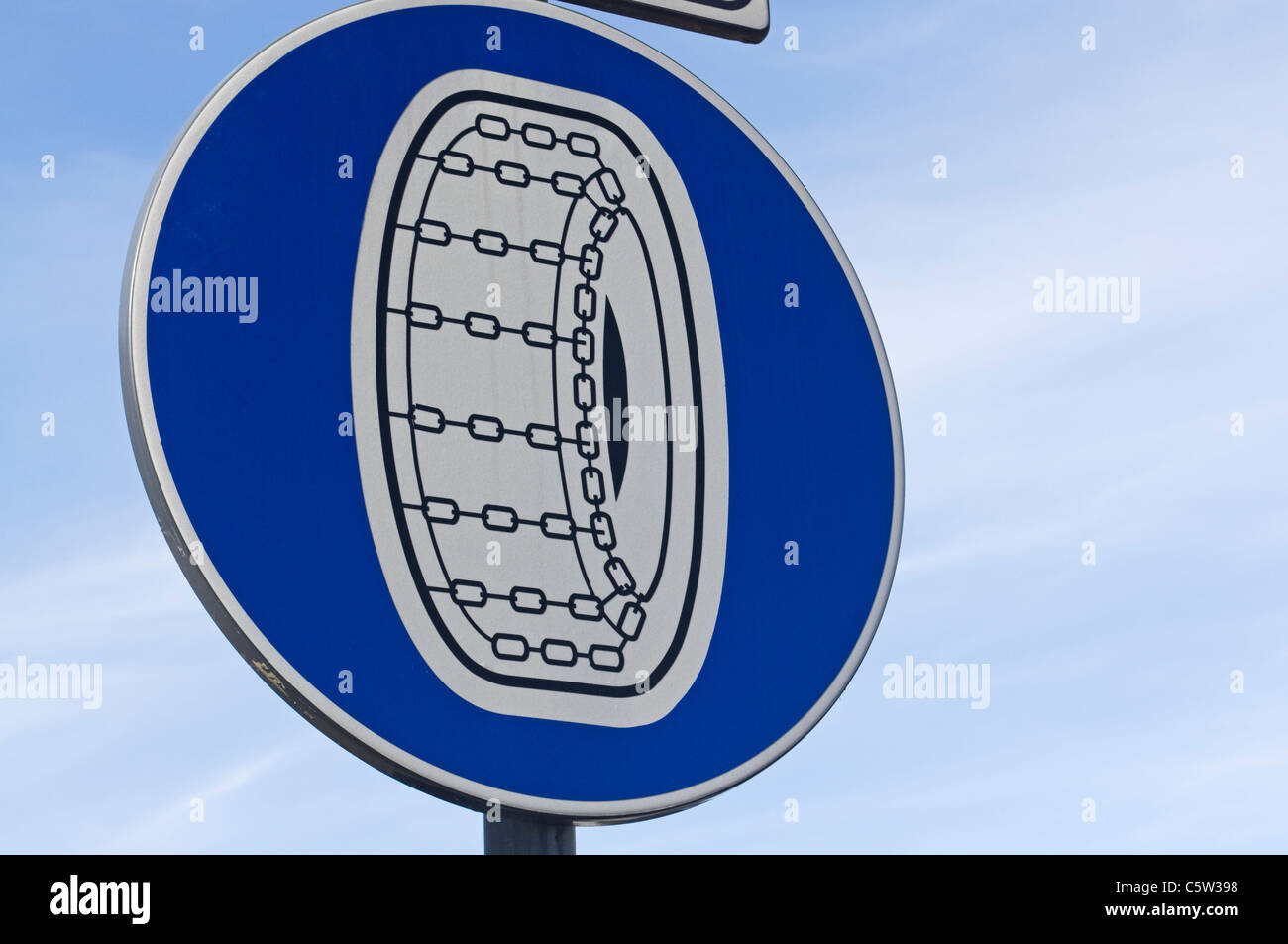 use of chains road sign Stock Photo Alamy