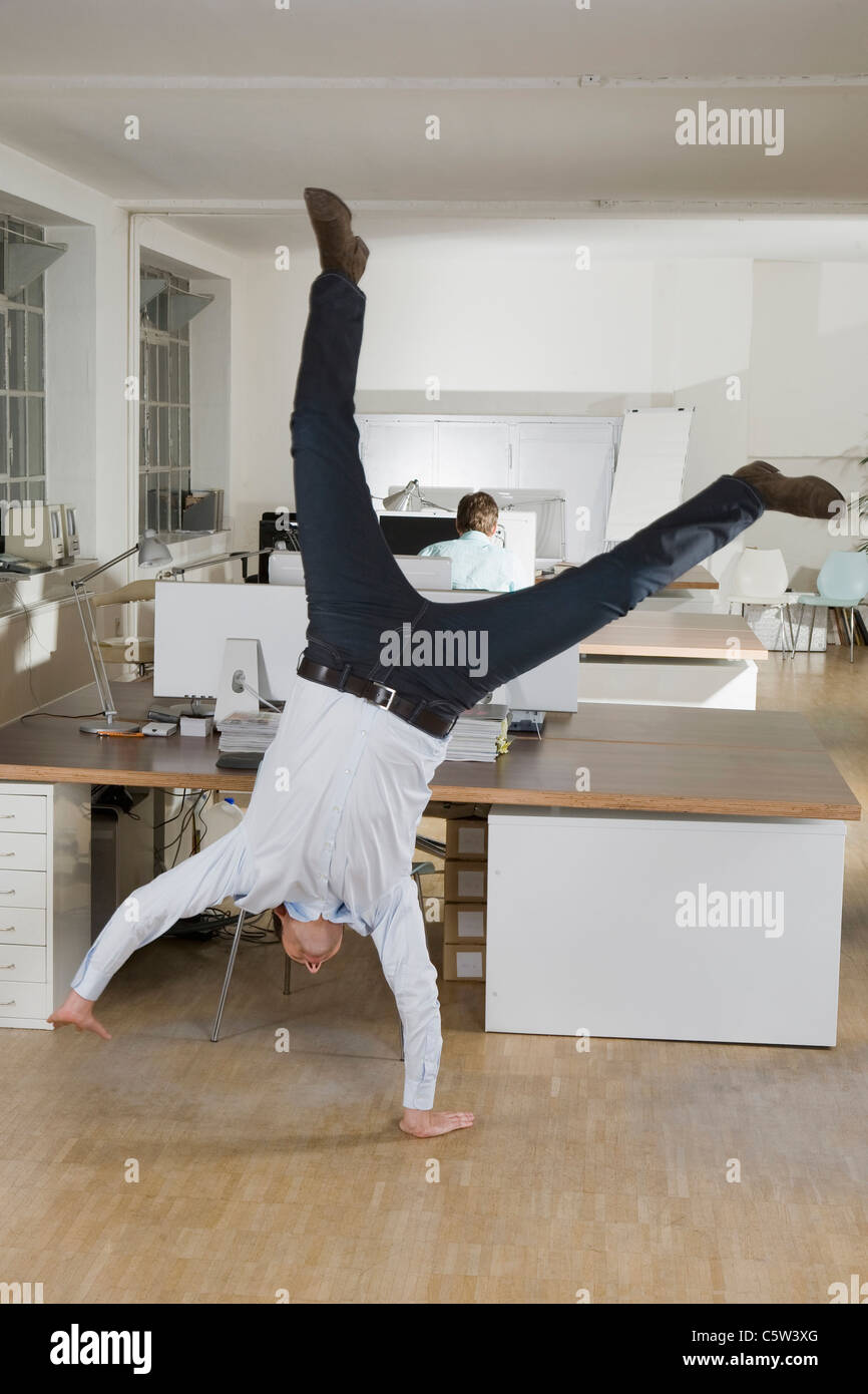 Turning cartwheel hires stock photography and images Alamy