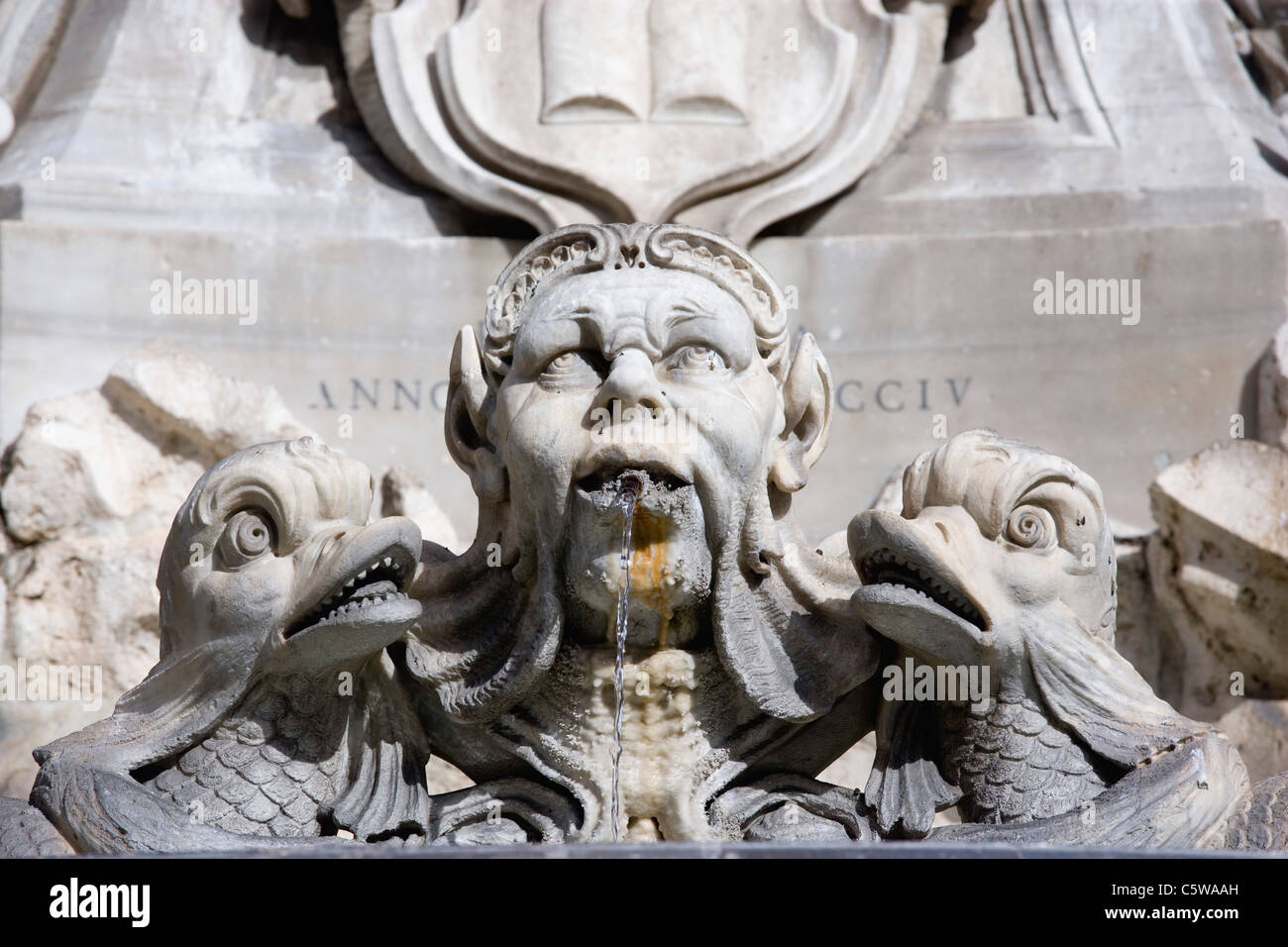 Fountain Rome Fish Italy stone fish fountain water hi-res stock photography and images - Alamy