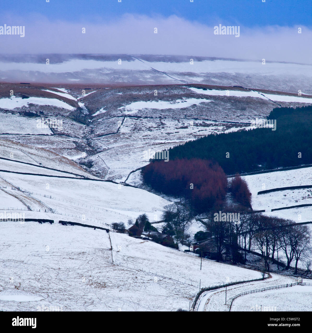 Cheshire derbyshire border hi-res stock photography and images - Alamy