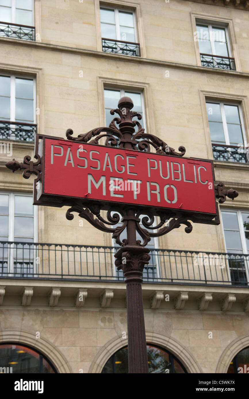Combined subway and metro underground sign, Paris, France Stock Photo