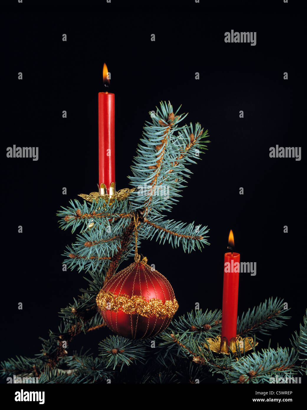 Christbaumkugel feiertage hi-res stock photography and images - Alamy