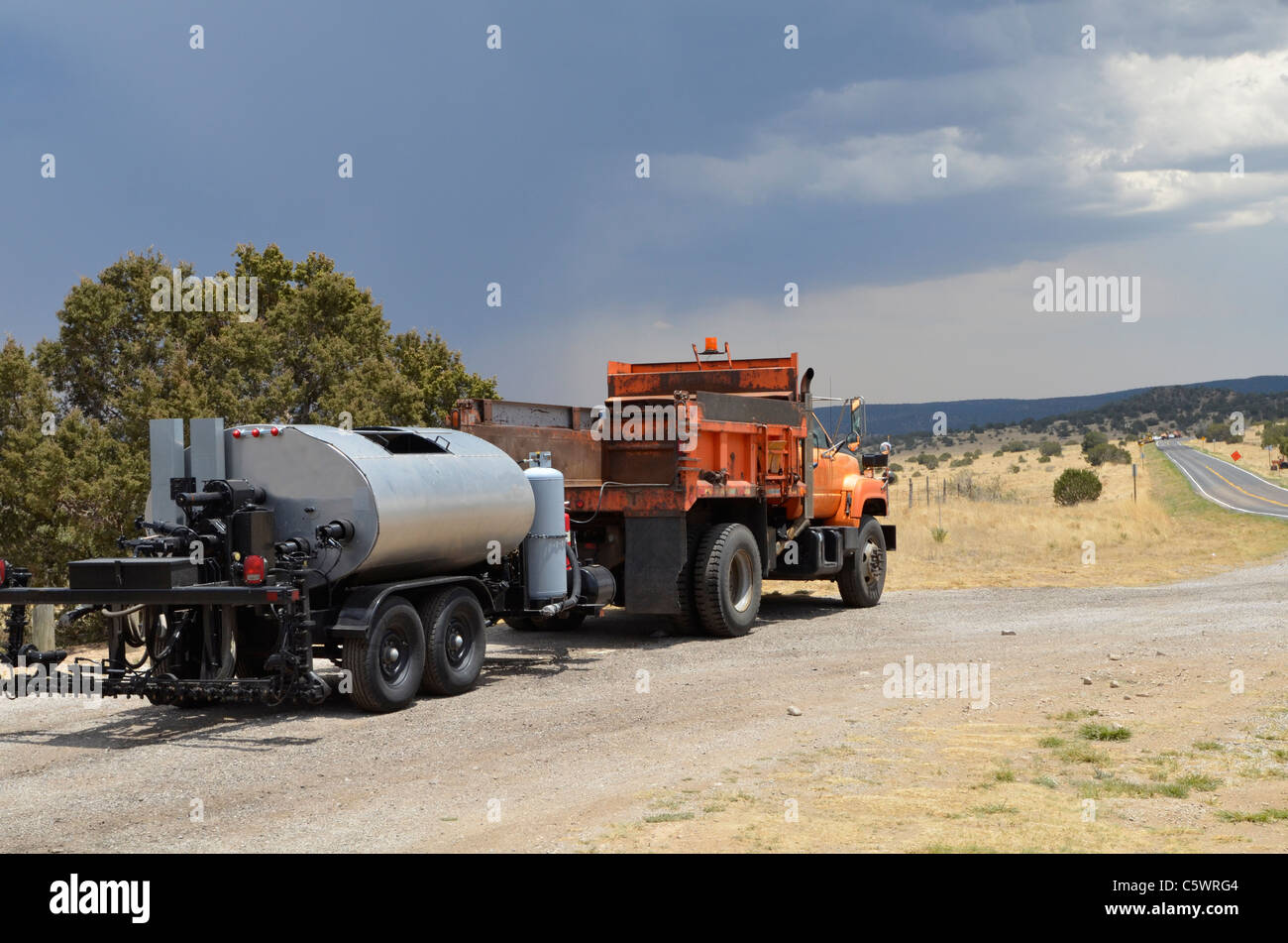 Tar spreader hi-res stock photography and images - Alamy