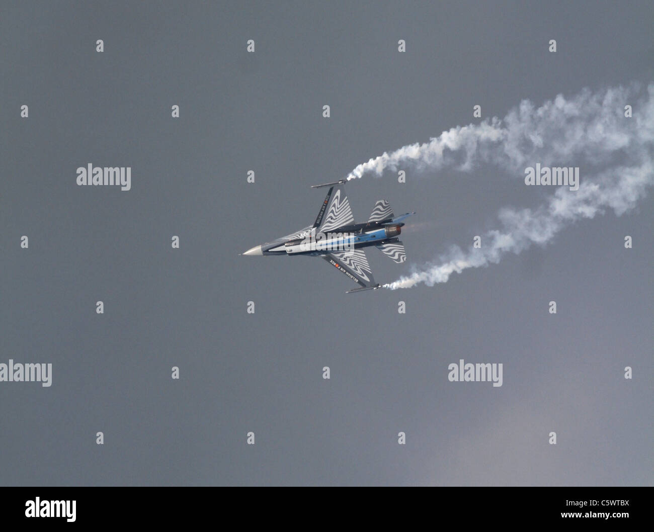 F 16am fighter jet hi-res stock photography and images - Alamy