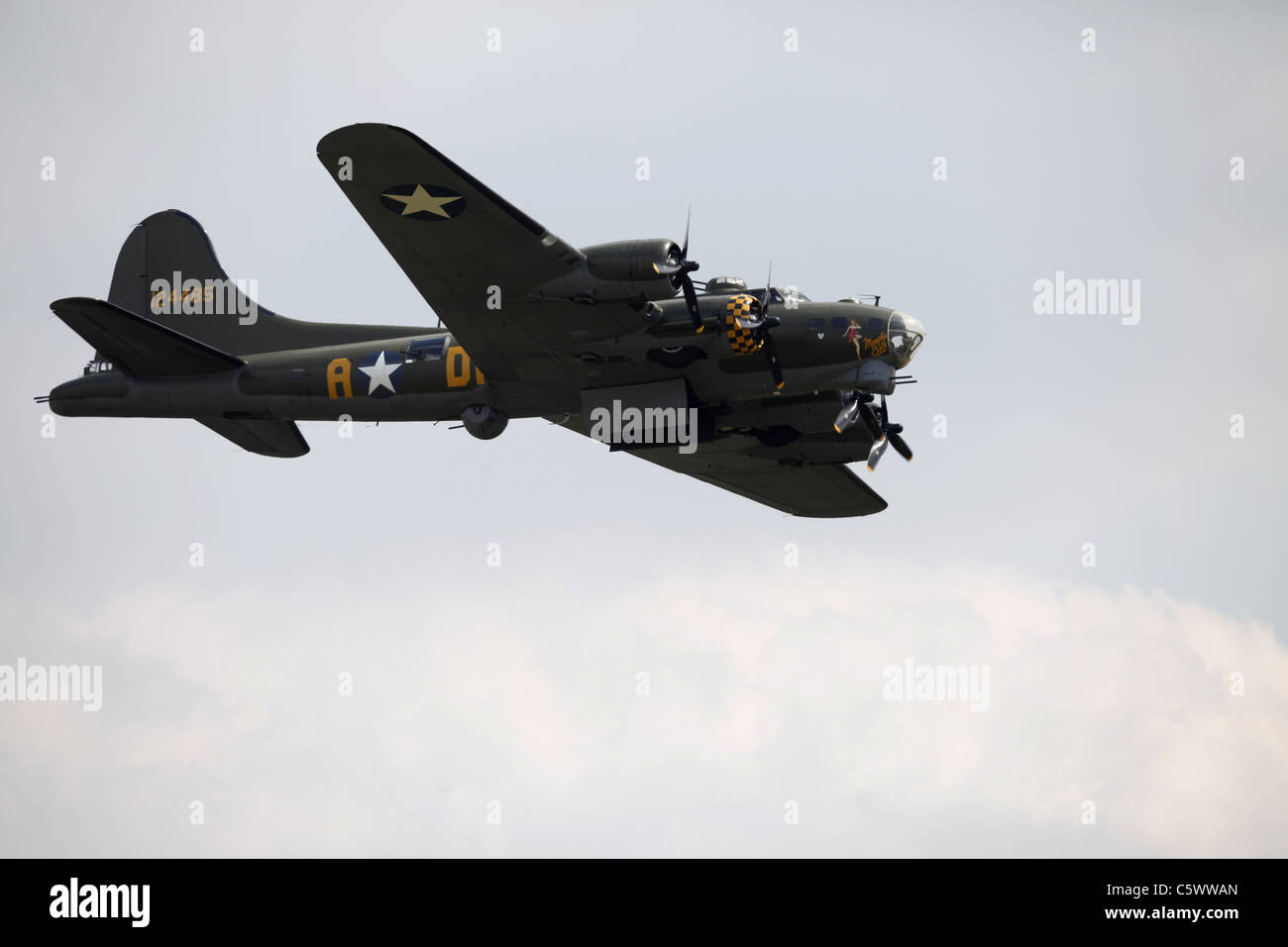 B-17G FLYING FORTRESS SALLY B B-17 PRESERVATION LTD 03 July 2011 Stock ...