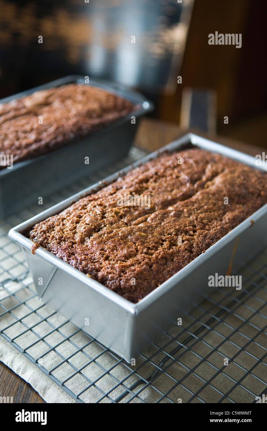 Banana bread cooling on rack Stock Photo Alamy