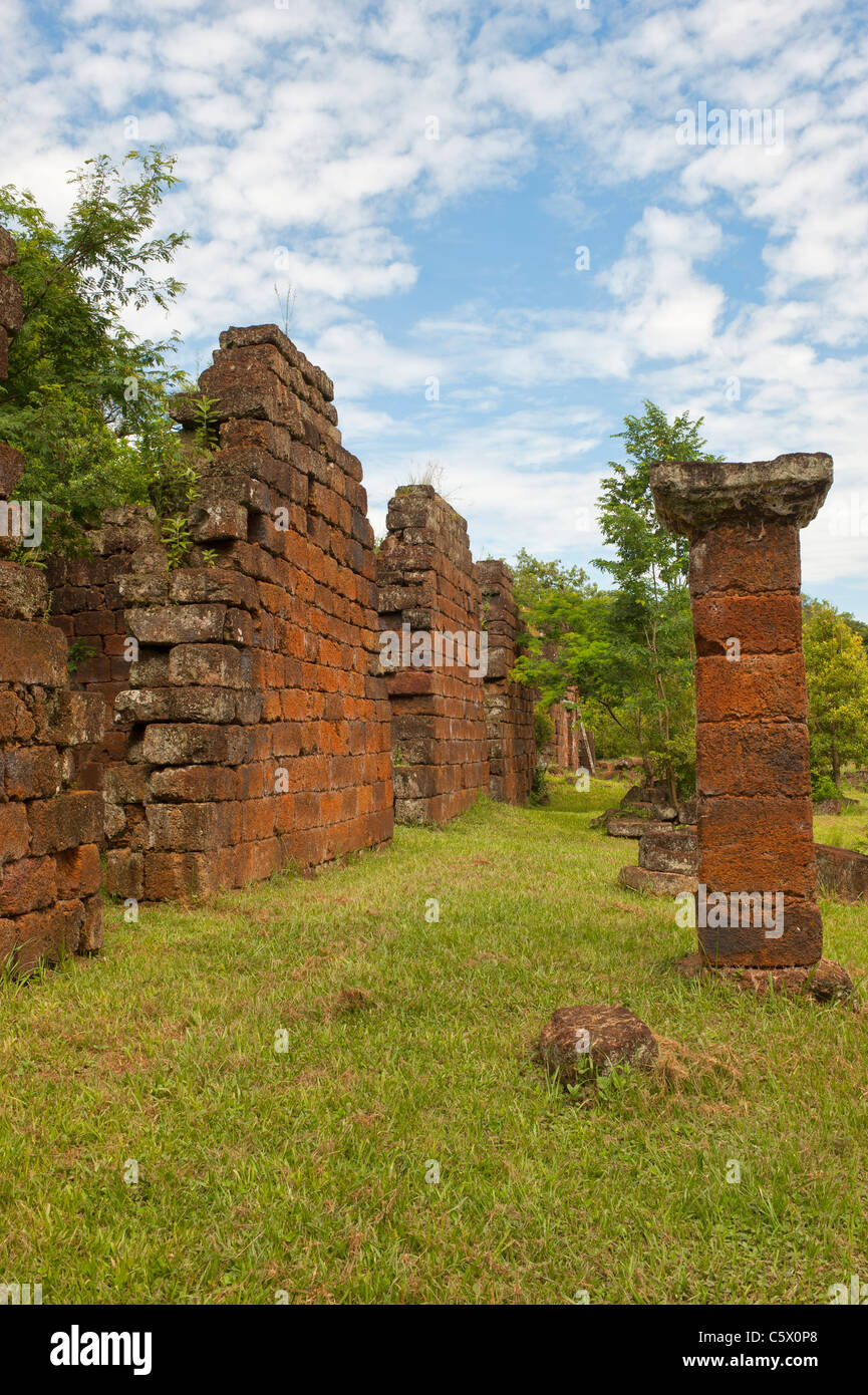 Ruins of the Jesuit reduction Santa Maria la Mayor, Misiones Province, Argentina Stock Photo