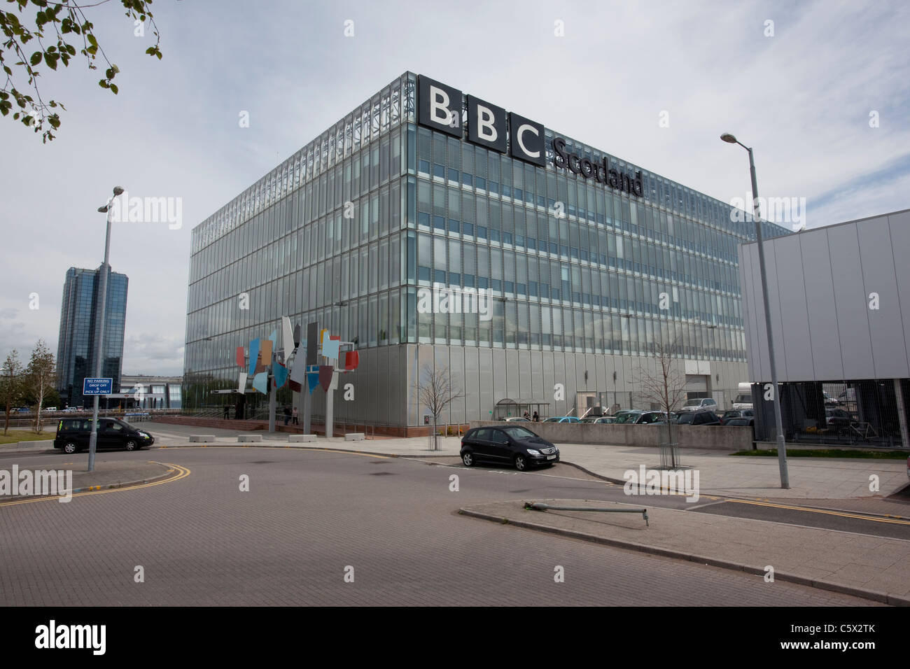 BBC Scotland on the banks of the River Clyde, Glasgow. Photo:Jeff Gilbert Stock Photo