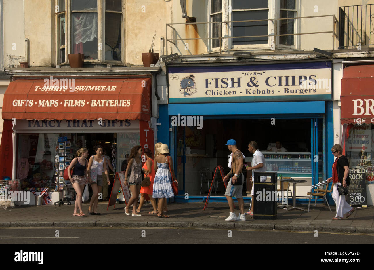 EAST SUSSEX; BRIGHTON; FISH AND CHIPS AND TOURIST SOUVENIRS SHOPS; THE