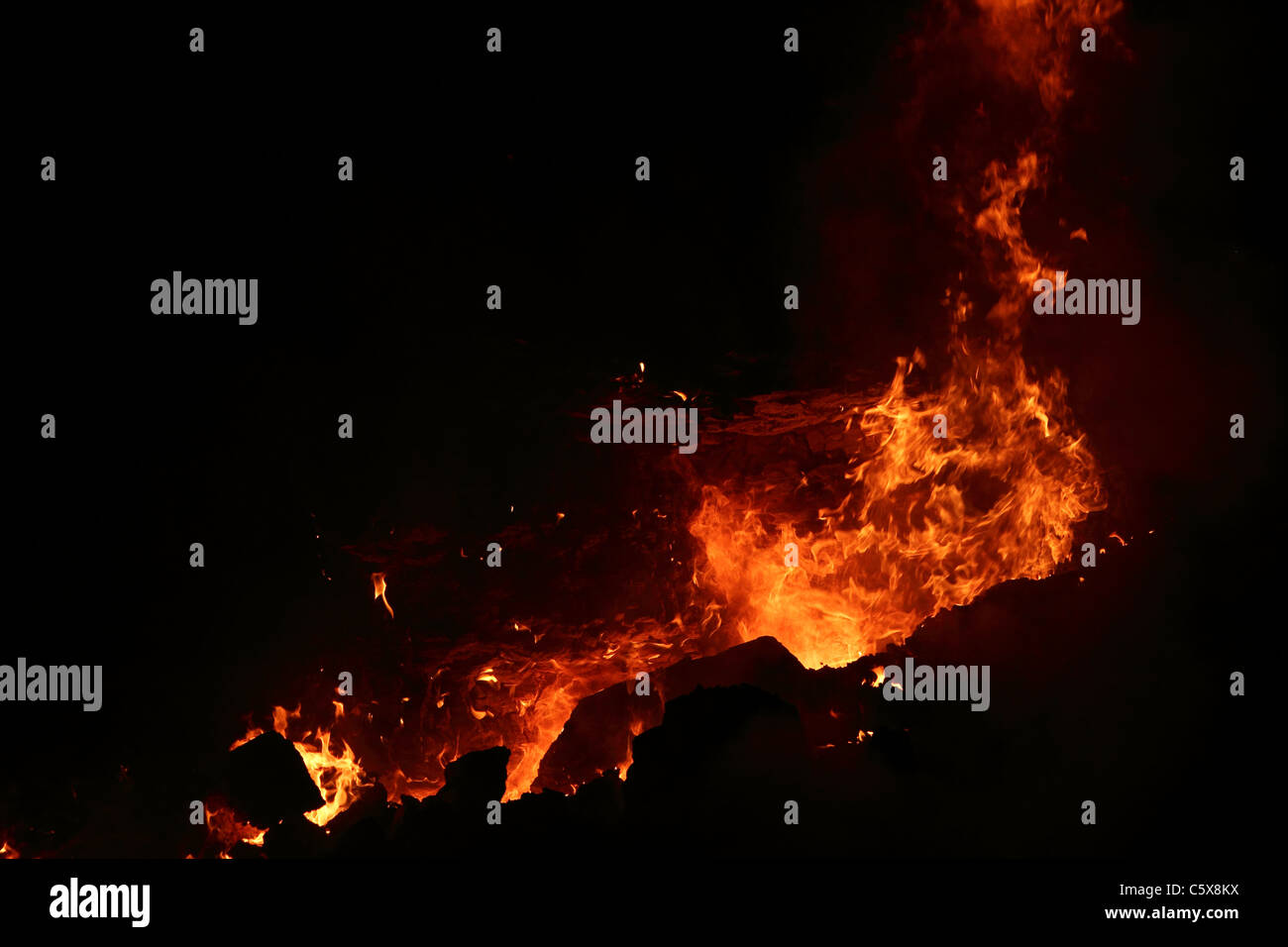 Coal mine fires in Jharia, Jharkhand, India Stock Photo Alamy