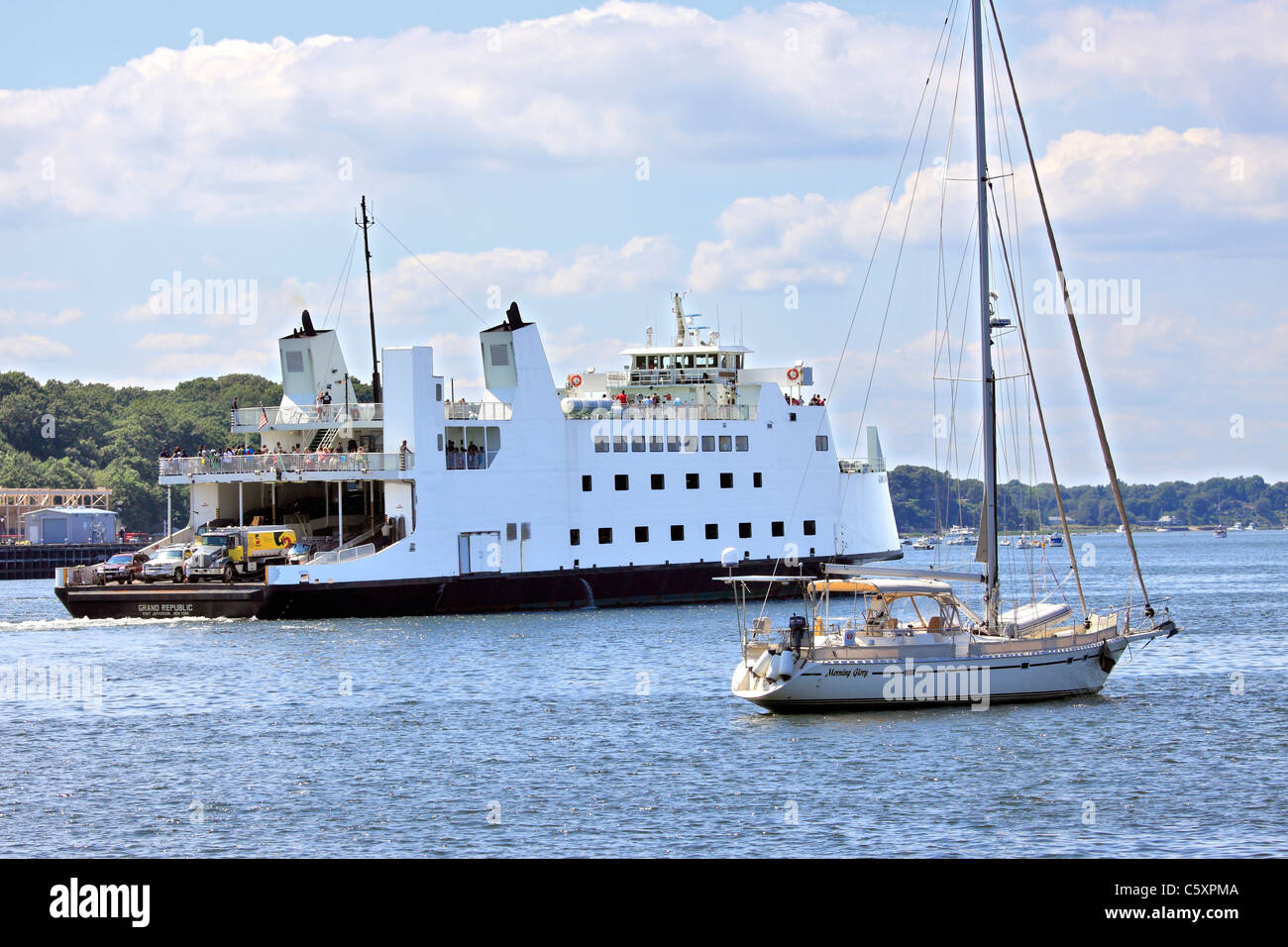 Vehicle And Passenger Ferry Leaving Port Jefferson Harbor Long Island C5XPMA 