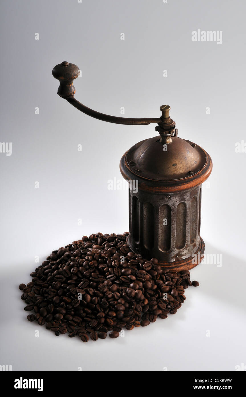Coffee beans and grinder Stock Photo Alamy