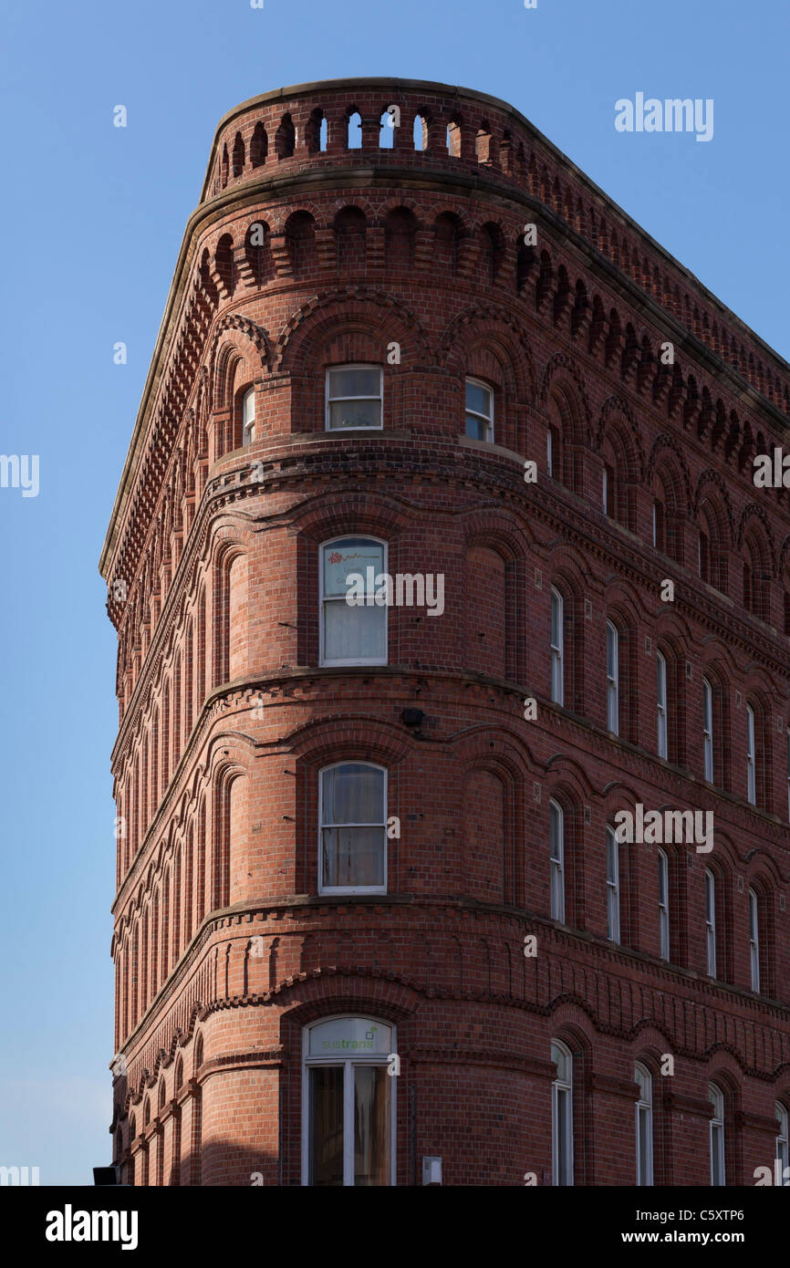 Leeds Bridge House,also known as the Flat Iron. Stock Photo