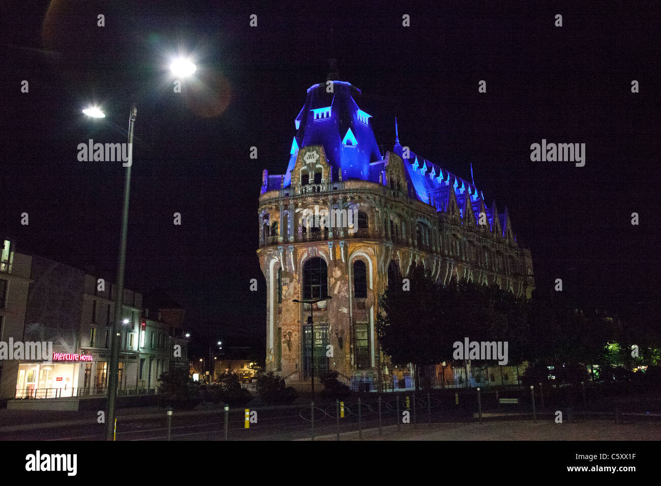 Médiathèque library in Chartres illuminated Stock Photo - Alamy