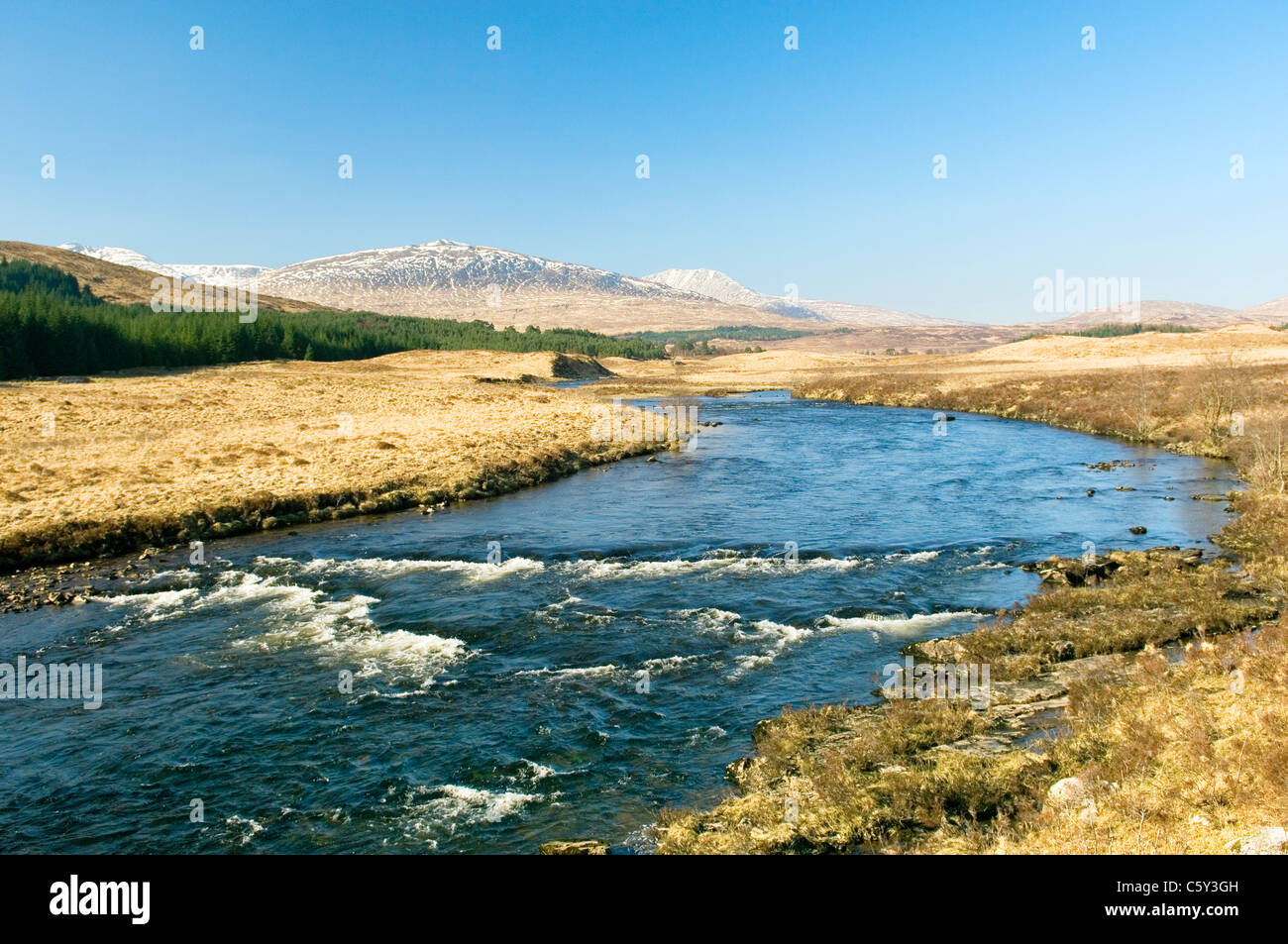 River Orchy flows S. from Loch Tulla at Bridge of Orchy on the West Highland Way long distance footpath. Grampians. Scotland, UK Stock Photo