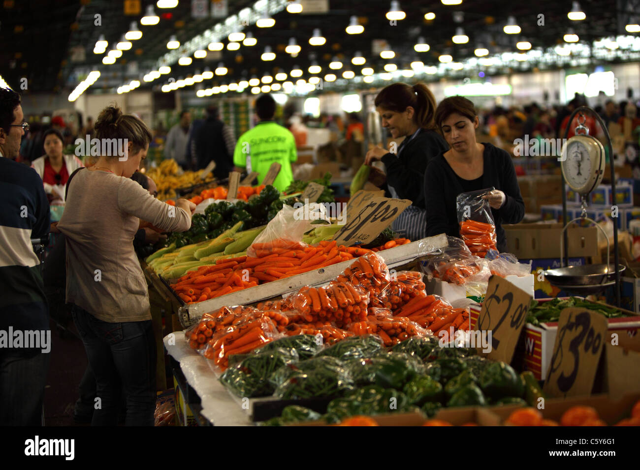 Paddys market sydney hires stock photography and images Alamy