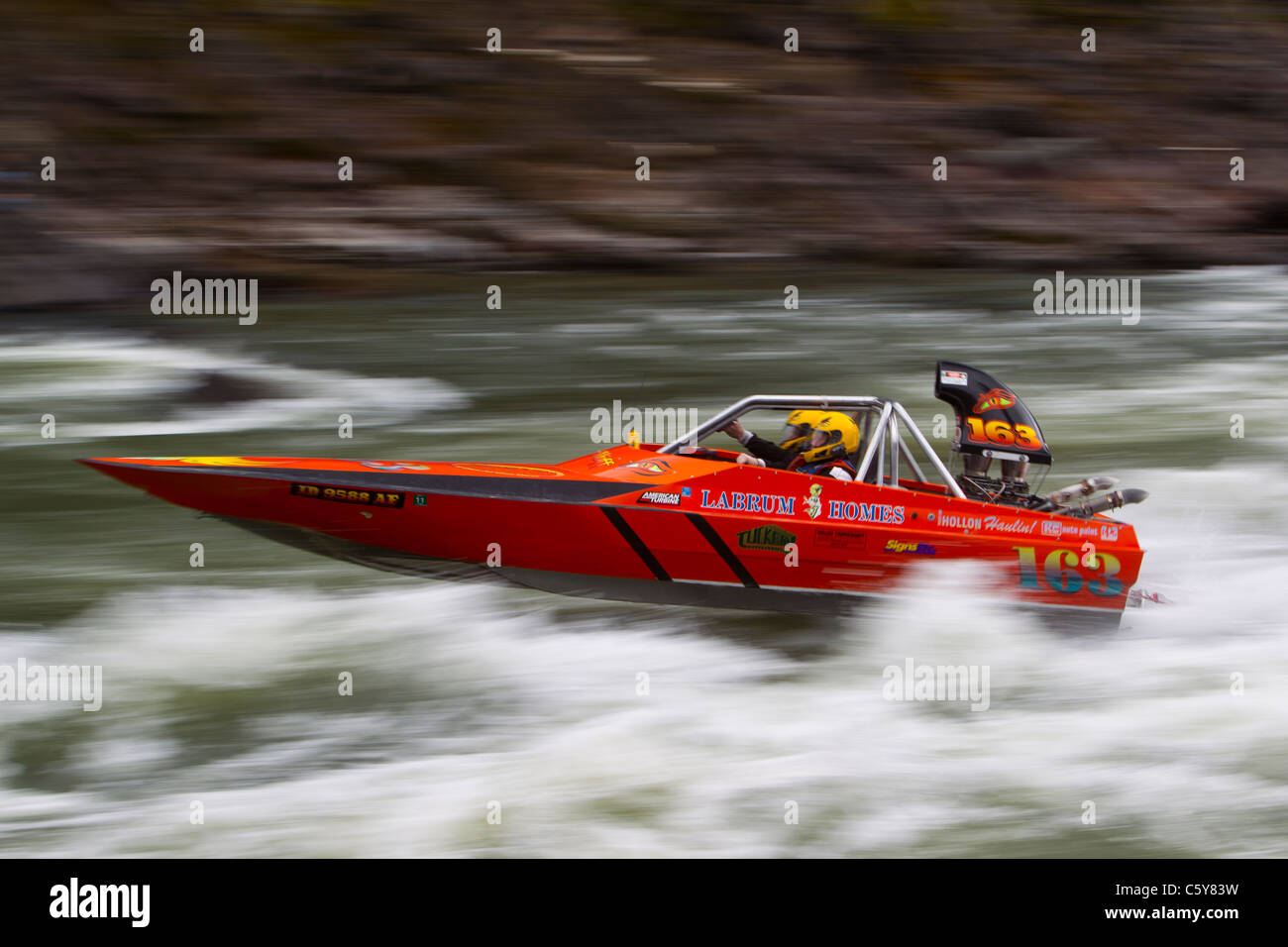 Labrum Racing, 163, powers through Time Zone rapids during the 2011