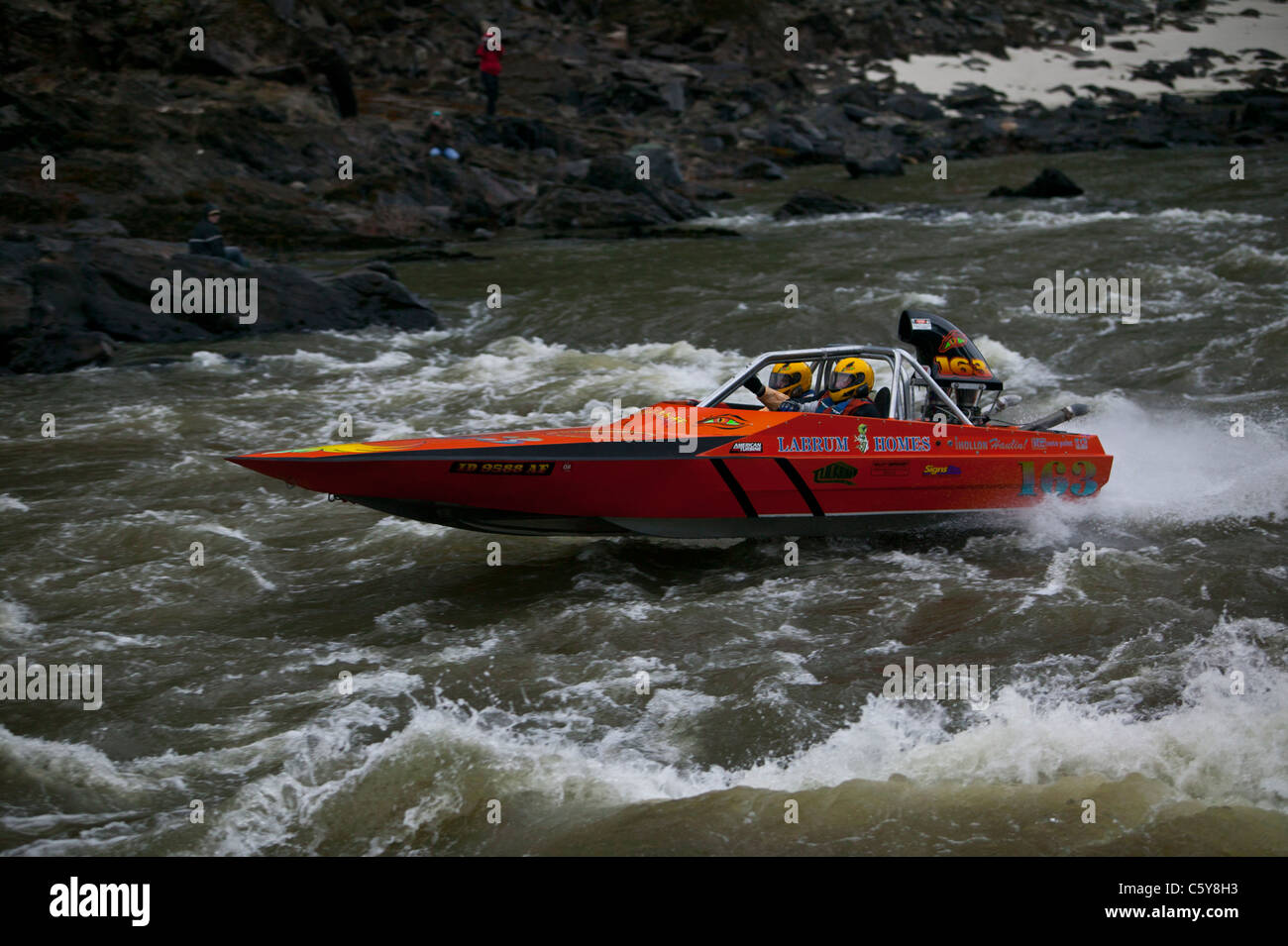 Labrum Racing, 163, powers through Time Zone rapids during the 2011