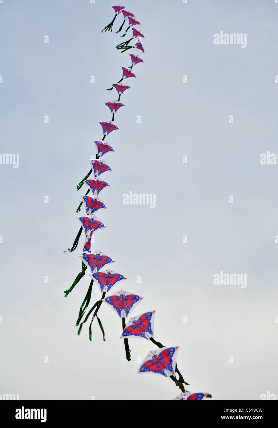 Chinese kites hires stock photography and images Alamy