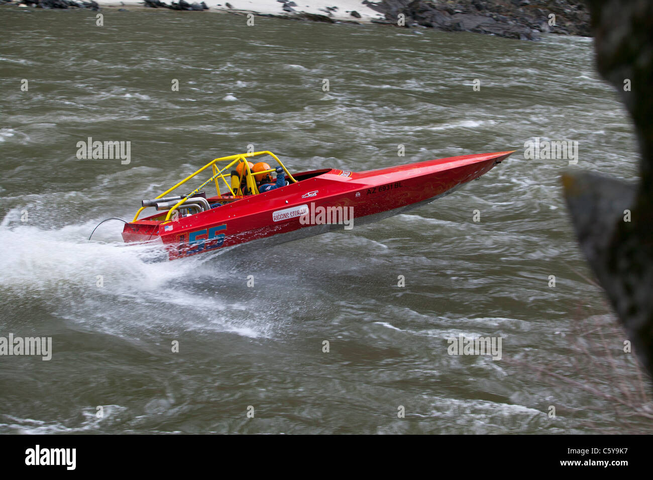 55, Revelation, powers through Time Zone rapids during the 2008 Salmon