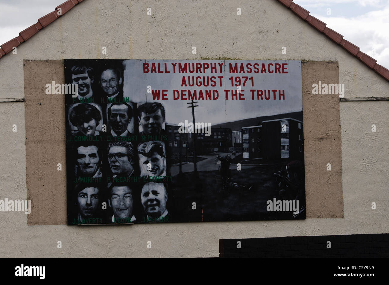 40th anniversary ballymurphy belfast massacre hires stock photography
