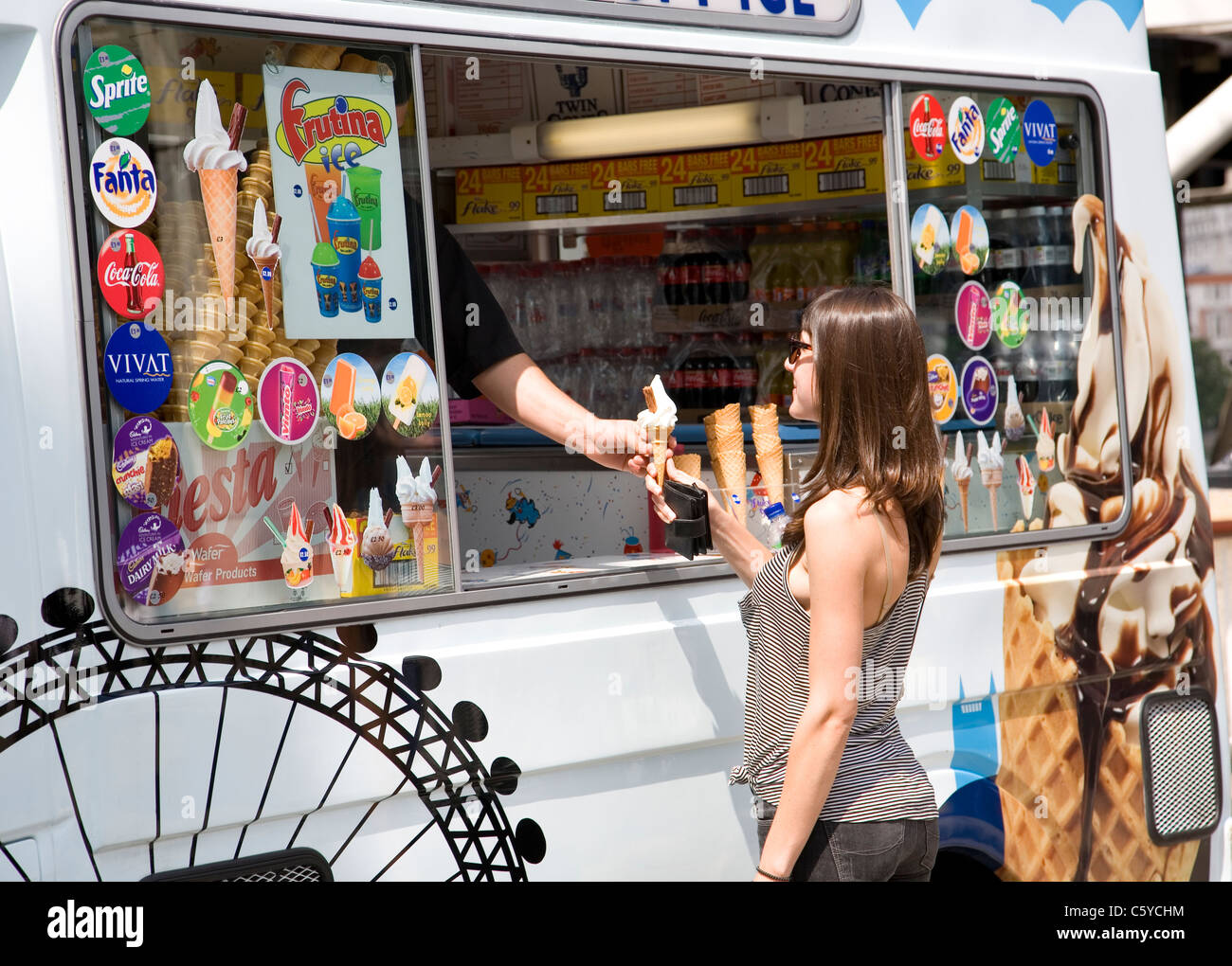 99 from the ice cream van hires stock photography and images Alamy