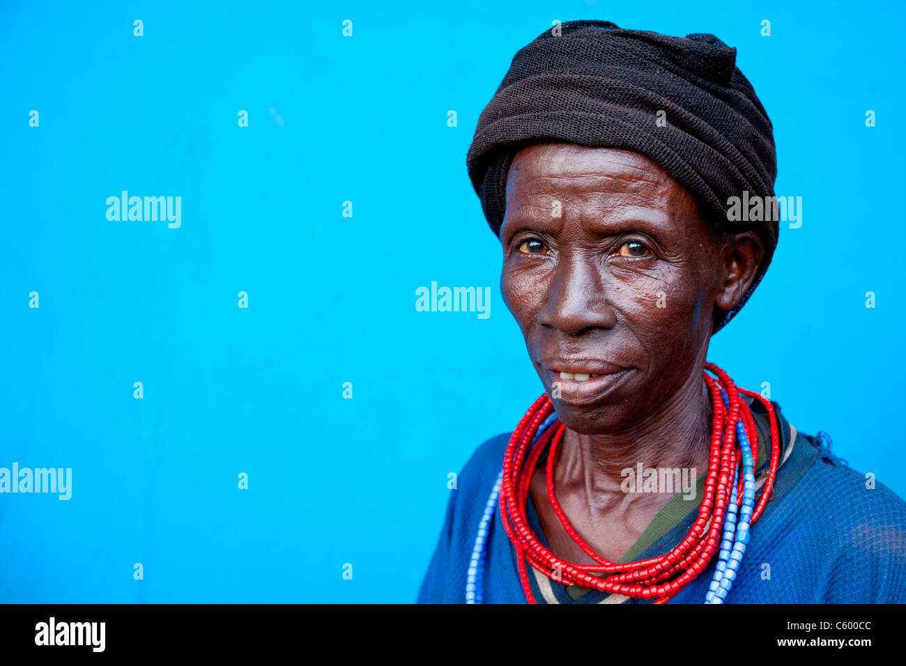 Portrait of a local tribeswoman at Konso market in the Lower Omo Valley, Southern Ethiopia, Africa. Stock Photo