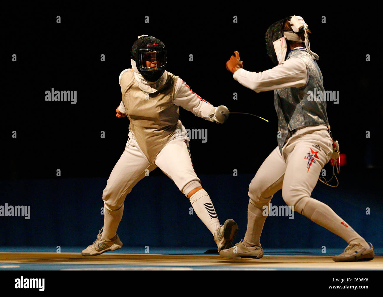 WOMENS OLYMPIC FENCING WOMENS OLYMPIC FENCING OLYMPIC STADIUM BEIJING