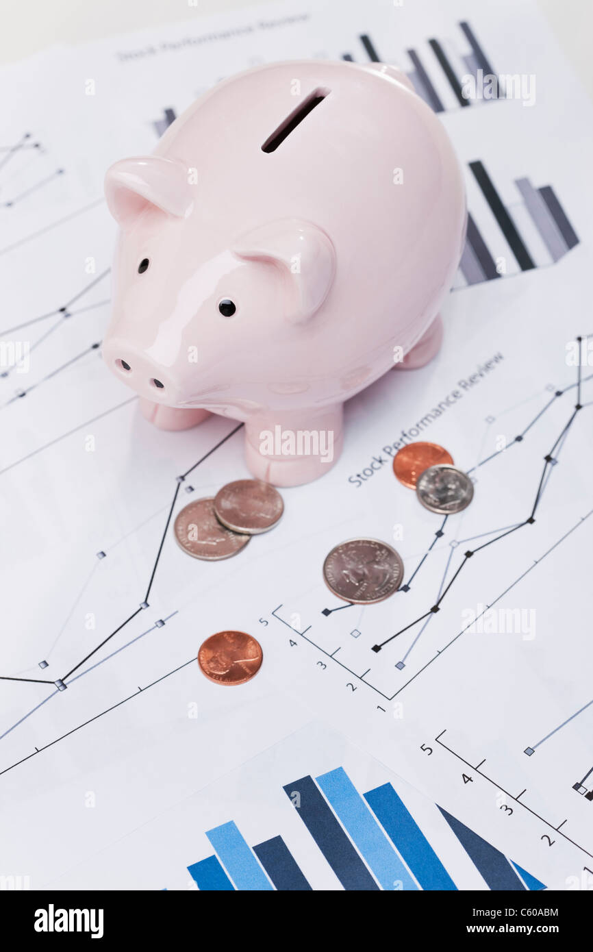 Business newspaper bar chart hires stock photography and images Alamy