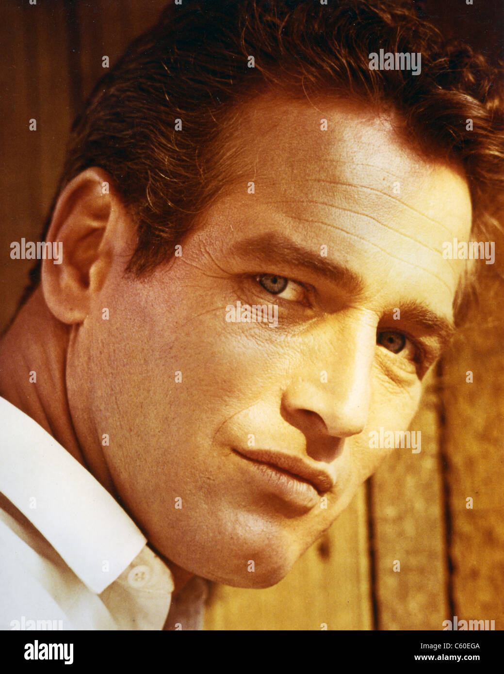 Paul newman 1960 hi-res stock photography and images - Alamy